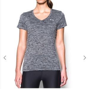 Women's medium Under Armour Tech SSV -Twist tee